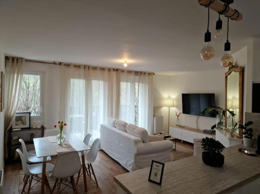 Cozy Apartment Near Paris Clamart Extérieur photo